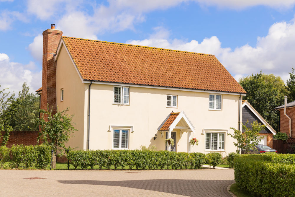 Detached residential property